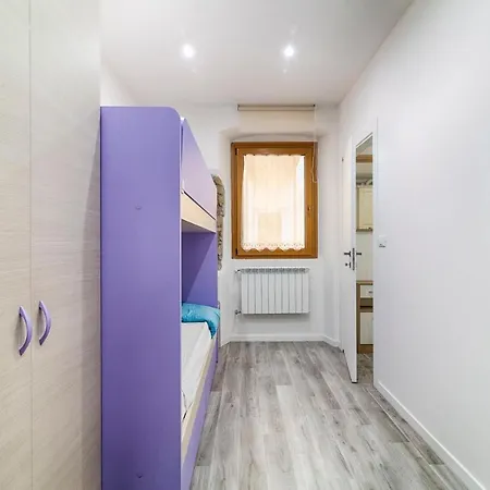 Impero A 2 Passi Da Ospedale Maggiore Apartamento Trieste
