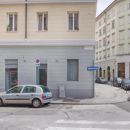 Impero A 2 Passi Da Ospedale Maggiore Apartment *